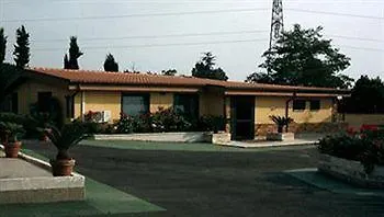 Complesso L'oasi Hotel Aranova