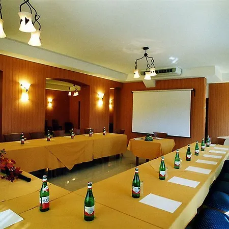 Complesso L'oasi Hotel Aranova